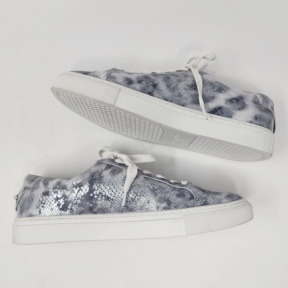 J/Slides Sneaker Women 9.5M Lucki Silver Metallic Snake Leather Comfort Studded - Picture 7 of 14